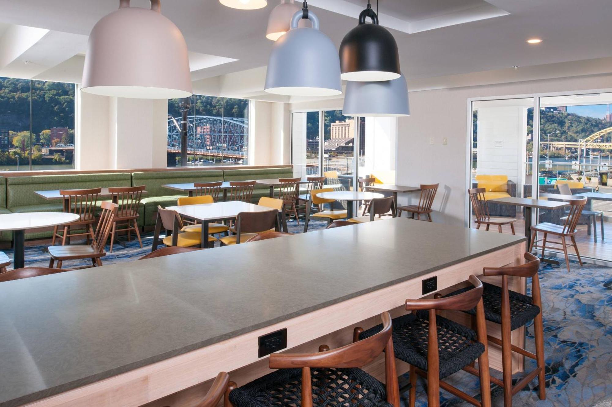 Fairfield By Marriott Pittsburgh Downtown Hotel Екстериор снимка